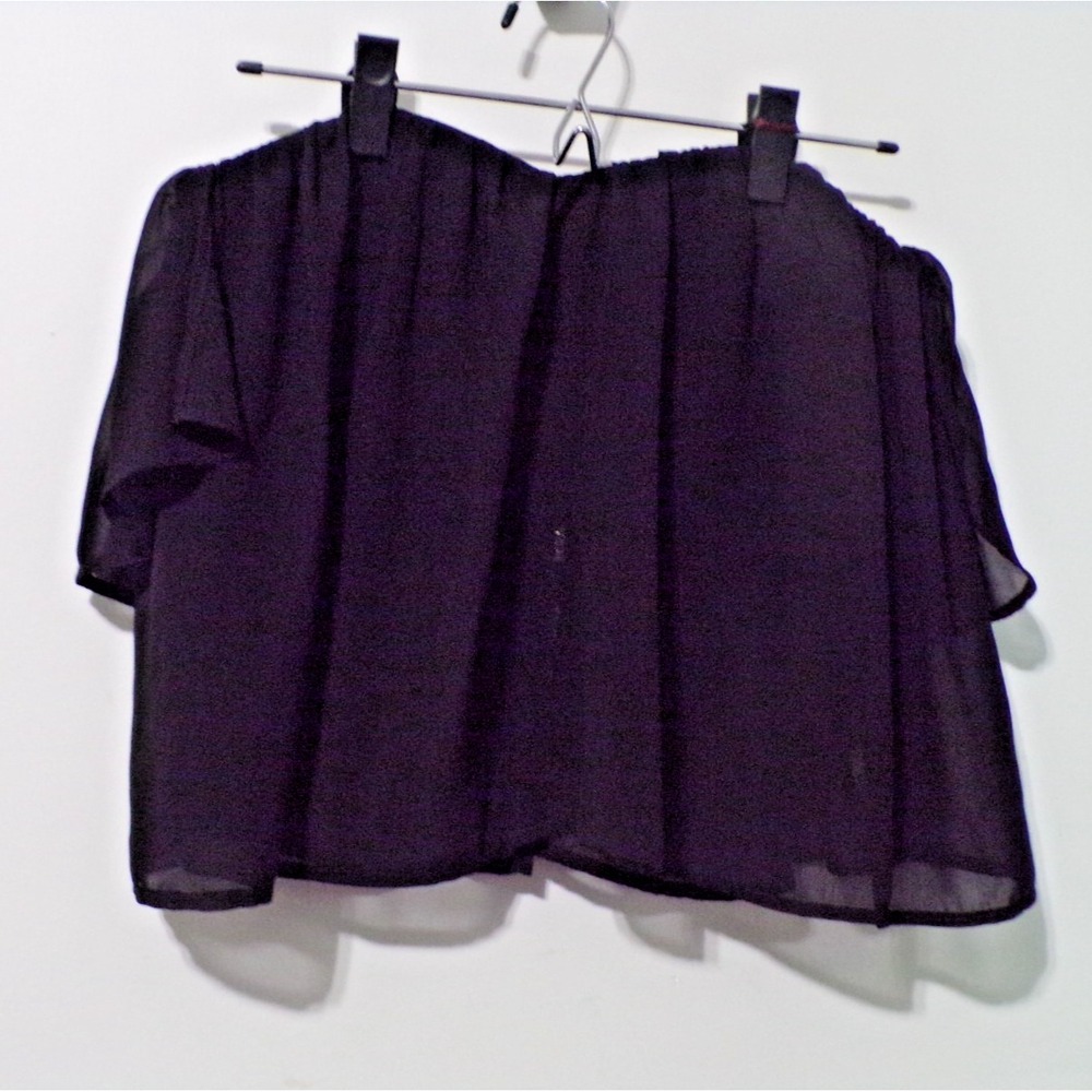 GBY Guess Crop Top Off-The-Shoulder Built in Bra Flowing Black‎ Sz XS Zip Close